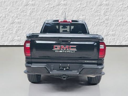 Used 2025 GMC Canyon Denali AWD/4WD image 4
