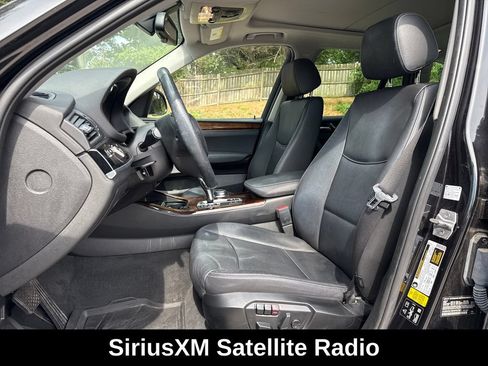 Used 2017 BMW X3 xDrive28i AWD/4WD image 12