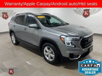 Used 2024 GMC Terrain SLE w/ Driver Convenience Package