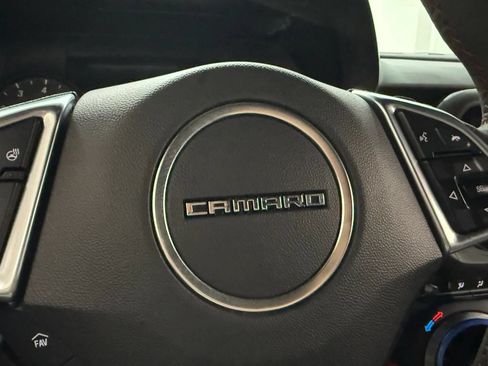 Used 2022 Chevrolet Camaro ZL1 RWD image 19