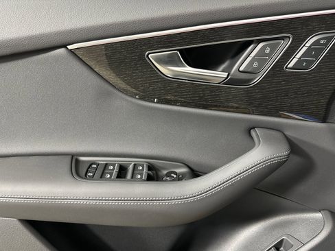 New 2026 Audi Q8 Premium Plus image 10