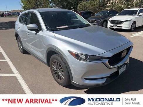 Used 2020 MAZDA CX-5 Touring FWD image 2