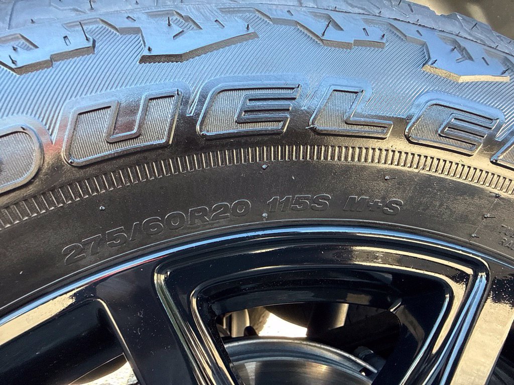 Used 2025 GMC Sierra 1500 Elevation AWD/4WD image 31
