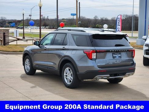 New 2026 Ford Explorer Active w/ Active Comfort Package image 4