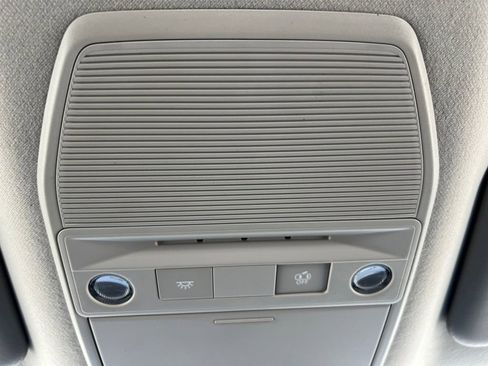 New 2026 Nissan Sentra SV w/ SV Convenience Package FWD image 8