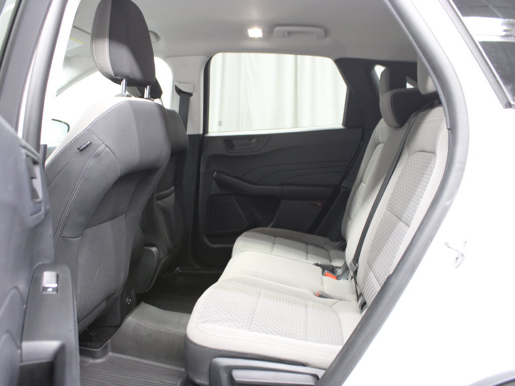 Used 2022 Ford Escape SE AWD/4WD image 13