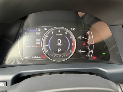 Used 2025 Lexus ES 350 w/ Premium Package FWD image 21