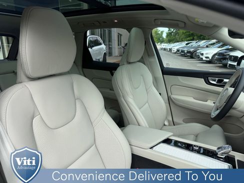 Used 2026 Volvo XC60 T8 Ultra w/ Protection Package Premier AWD/4WD image 31