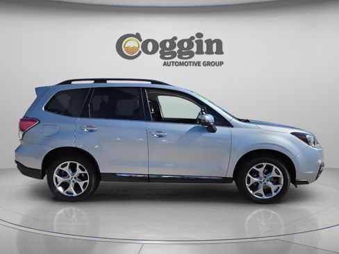 Used 2018 Subaru Forester 2.5i Touring image 7