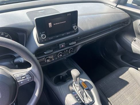 Used 2023 Honda HR-V LX image 28