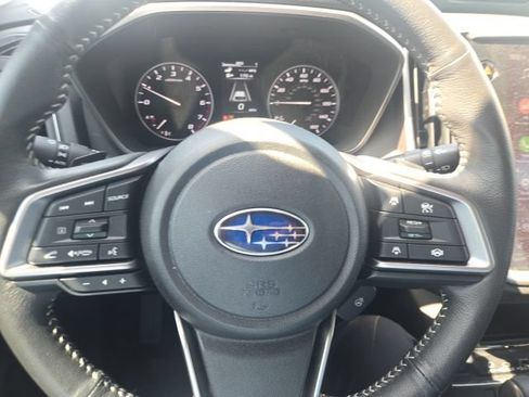 Used 2025 Subaru Ascent Limited AWD/4WD image 10