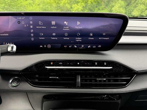 New 2026 Buick Enclave Preferred AWD/4WD image 19