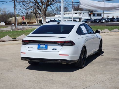 Certified 2025 Honda Accord Sport image 5