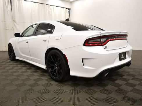 Used 2018 Dodge Charger R/T Scat Pack w/ Dynamics Package image 5