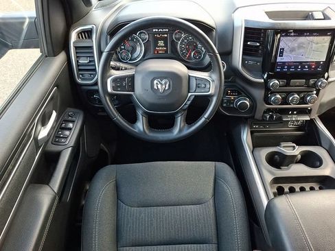 Used 2019 RAM 1500 Big Horn AWD/4WD image 11