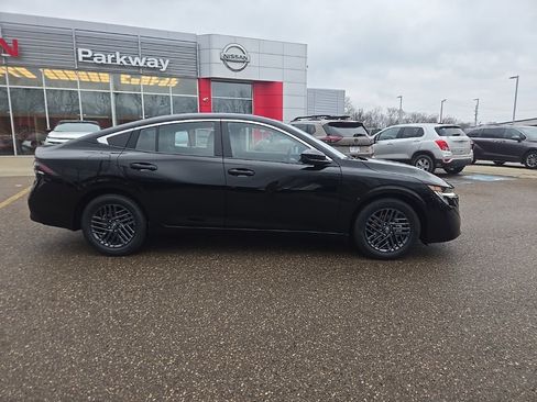 New 2026 Nissan Sentra SV image 8