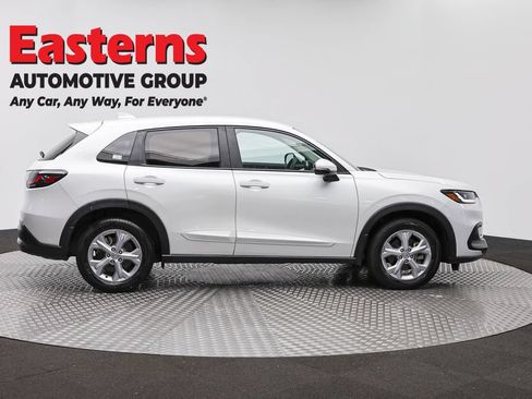 Used 2024 Honda HR-V LX image 4