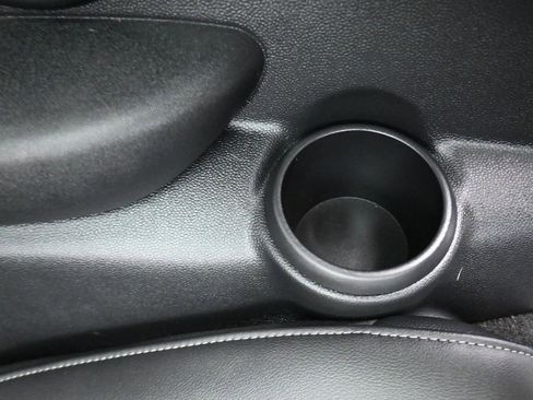 Used 2022 MINI Cooper S image 33