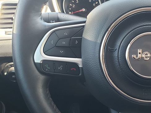 Used 2019 Jeep Compass Latitude w/ Cold Weather Group AWD/4WD image 26