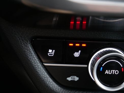 Certified 2025 Acura ADX A-Spec image 31