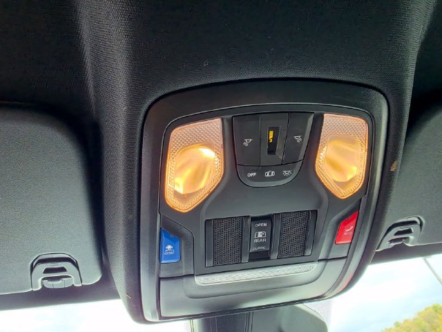 Used 2025 RAM 1500 Tradesman w/ Night Edition AWD/4WD image 21