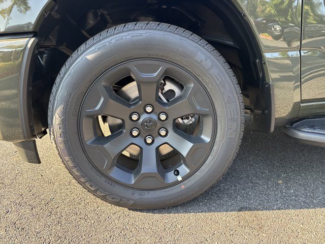 New 2026 RAM 1500 Express AWD/4WD image 11