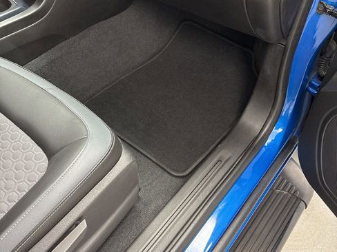 Used 2021 Chevrolet Colorado Z71 image 30