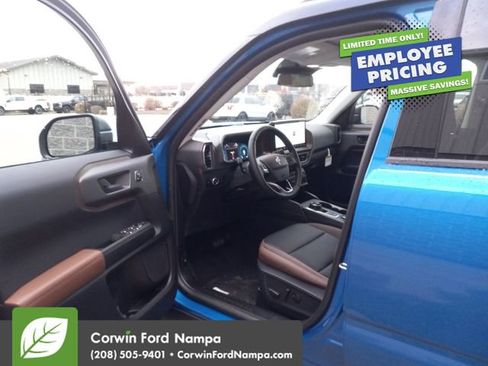New 2025 Ford Bronco Sport Outer Banks w/ Outer Banks Tech Package+ AWD/4WD image 9