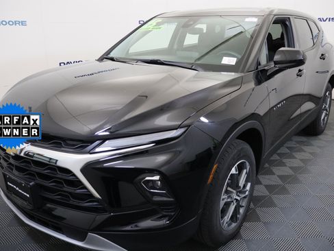 Certified 2025 Chevrolet Blazer LT FWD image 12