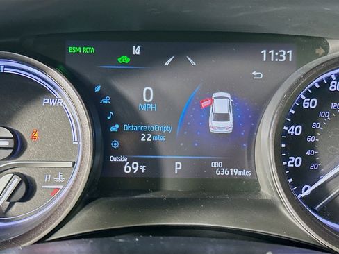 Used 2021 Toyota Camry XSE image 18