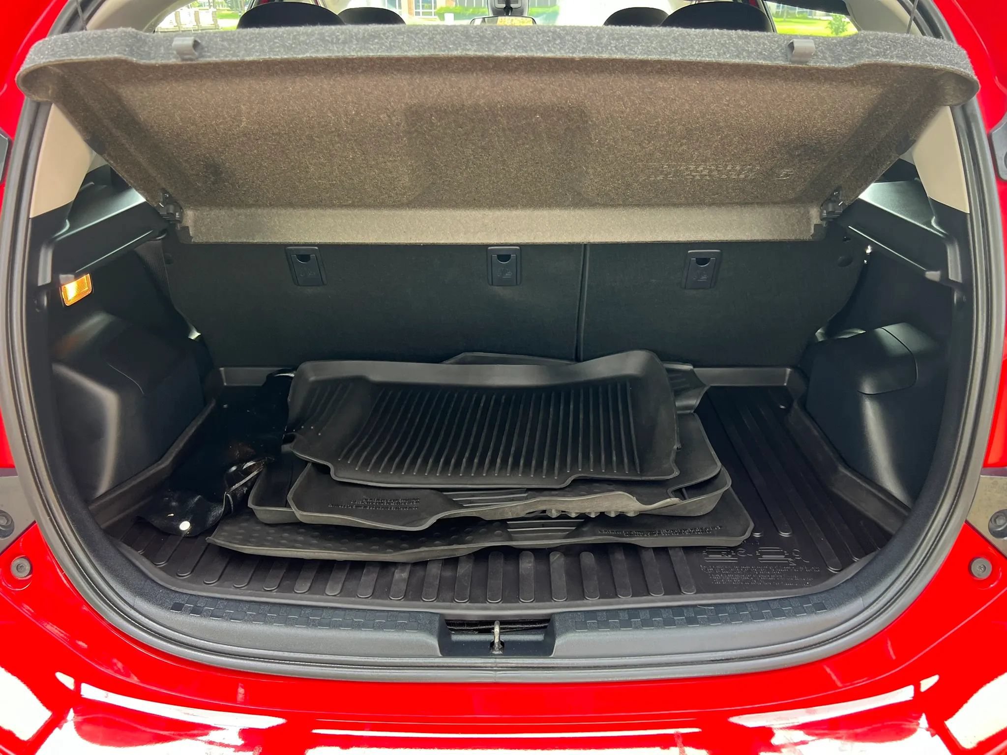 Used 2018 Toyota Prius C Two FWD image 40
