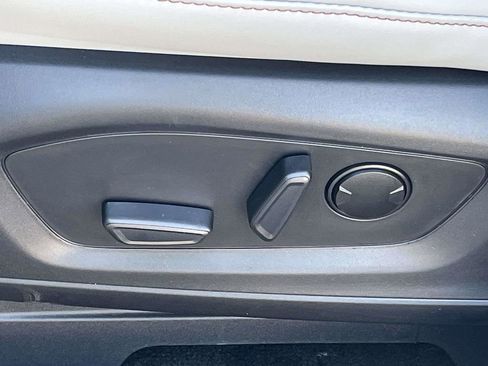 New 2026 Ford Explorer Active w/ Active Comfort Package RWD image 14