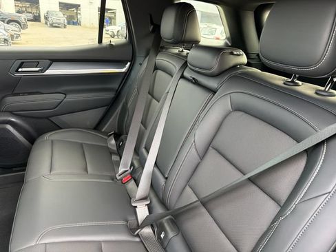 New 2027 GMC Terrain Elevation w/ Elevation Premium Package FWD image 20
