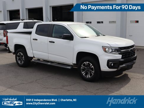 Used 2022 Chevrolet Colorado Z71 w/ Safety Package AWD/4WD image 1
