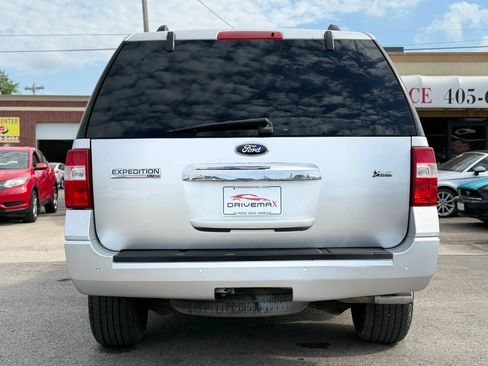 Used 2012 Ford Expedition XLT w/ HD Trailer Tow Pkg AWD/4WD image 4