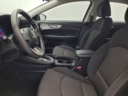 Used 2023 Kia Forte LXS FWD image 17