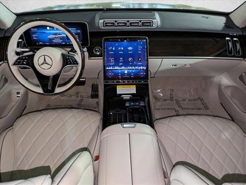 New 2026 Mercedes-Benz S 580 4MATIC Sedan image 16