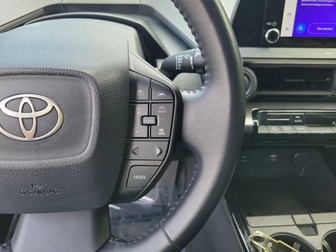 Used 2024 Toyota Prius LE image 15