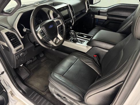 Used 2017 Ford F150 Lariat RWD image 49