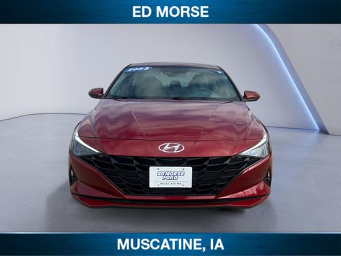 Used 2023 Hyundai Elantra SEL FWD image 8
