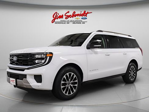 Used 2025 Ford Expedition Max Platinum AWD/4WD image 3