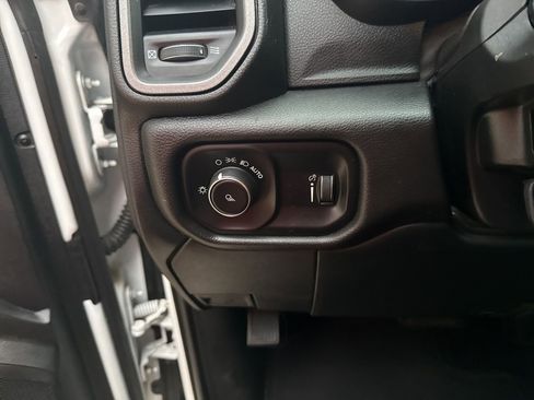 Used 2021 RAM 2500 Tradesman image 14