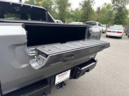 Used 2026 GMC Hummer EV 4x4 Crew Cab image 64