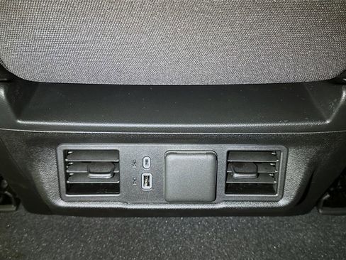 New 2026 GMC Sierra 1500 SLE w/ Preferred Package RWD image 14