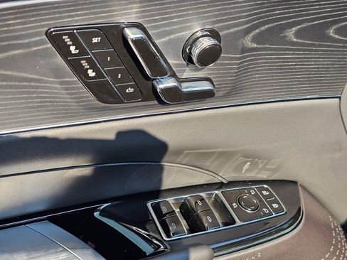 Certified 2024 Cadillac Lyriq Sport AWD/4WD image 22