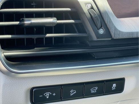 Used 2024 Kia Telluride SX FWD image 26