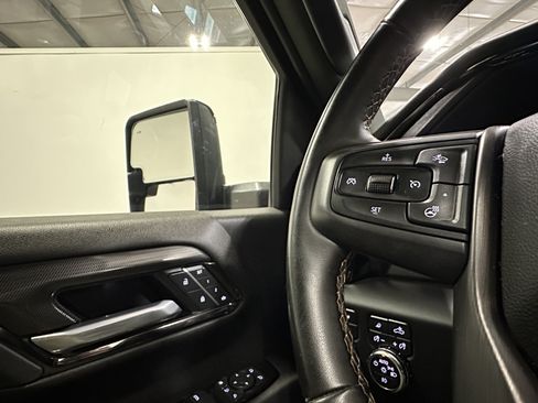 Used 2025 GMC Sierra 3500 AT4 w/ AT4 Premium Plus Package AWD/4WD image 28