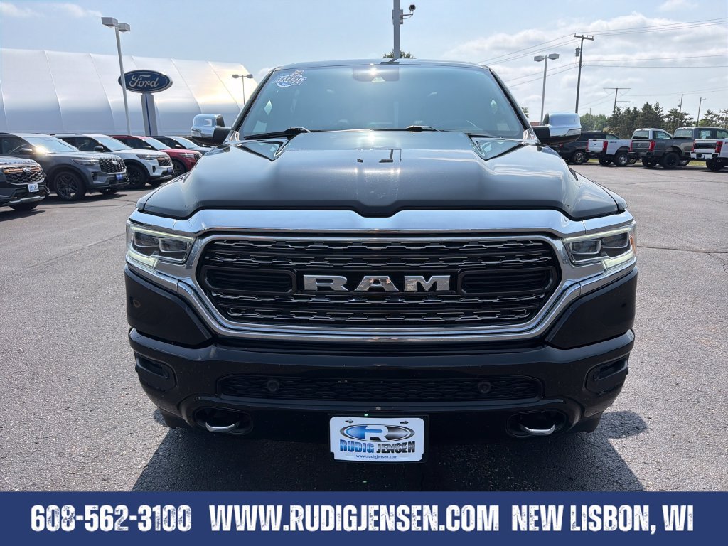 Used 2022 RAM 1500 Limited w/ Body Color Bumper Group AWD/4WD image 8