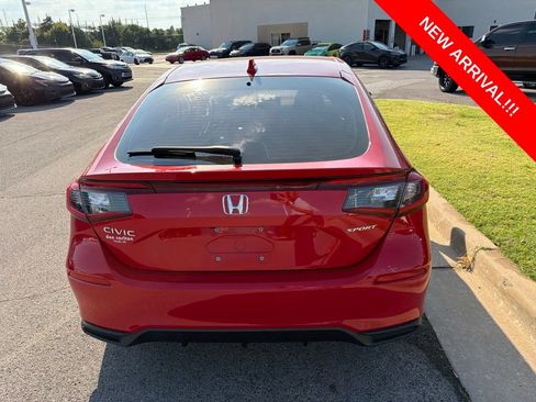 Used 2024 Honda Civic Sport image 5