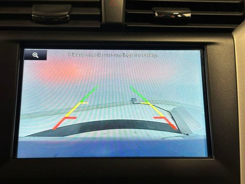 Used 2016 Ford Fusion SE FWD image 4